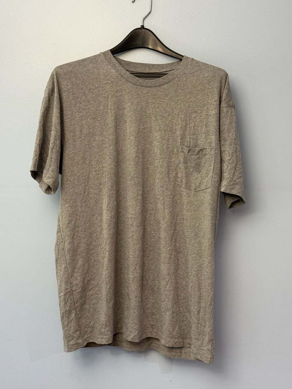 True Classic Men's Pocket T-Shirt